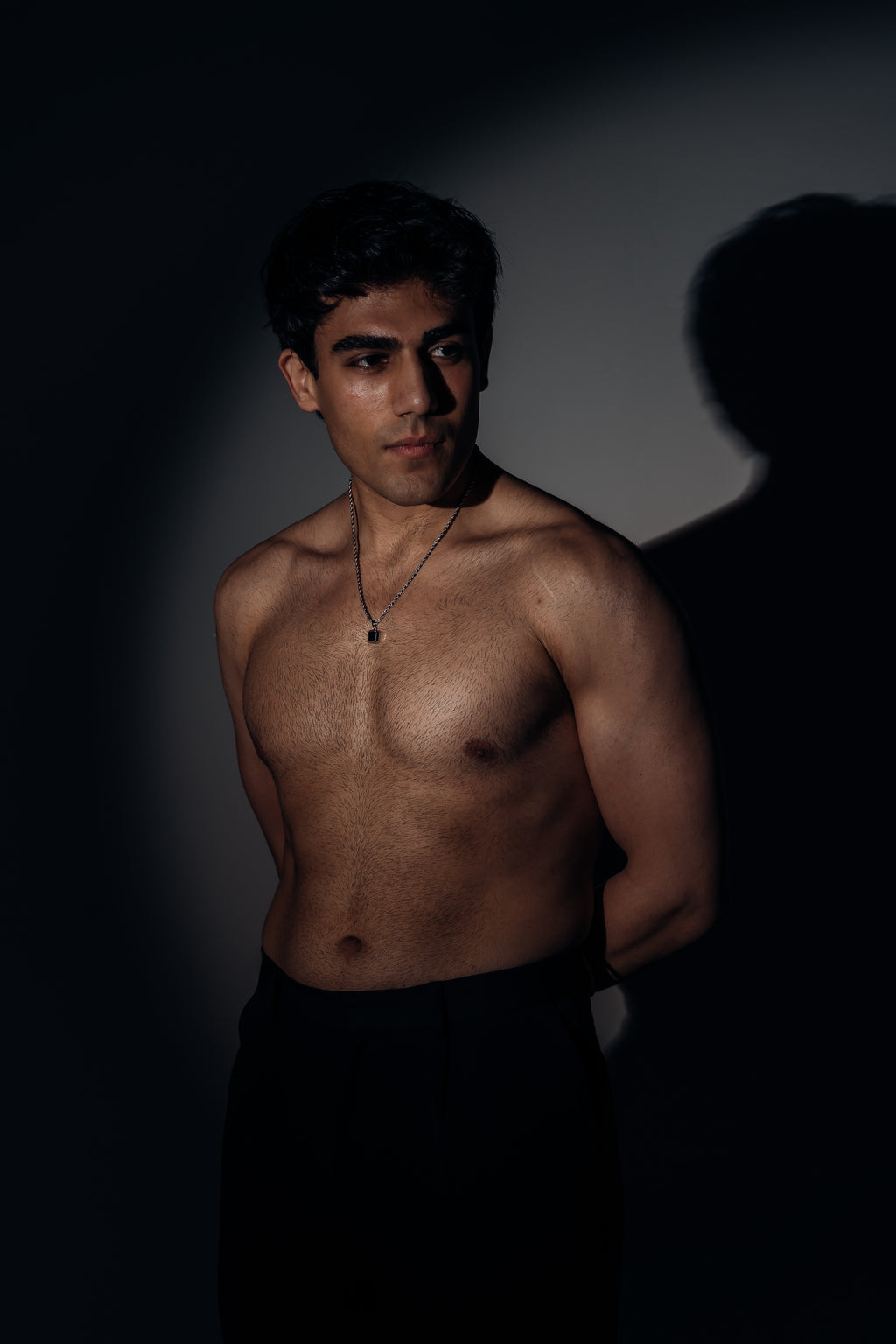 ASHKAN D