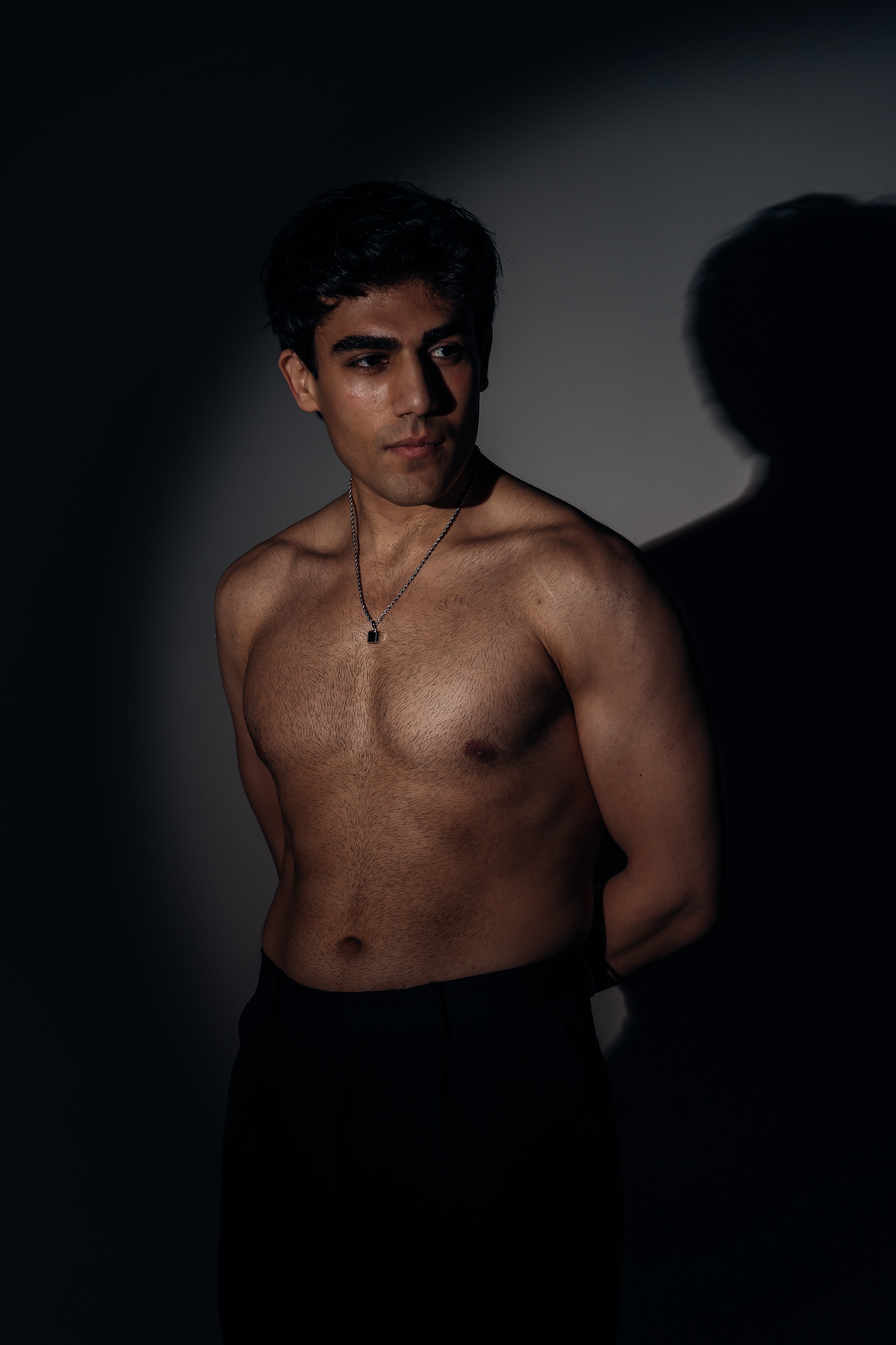 ASHKAN D