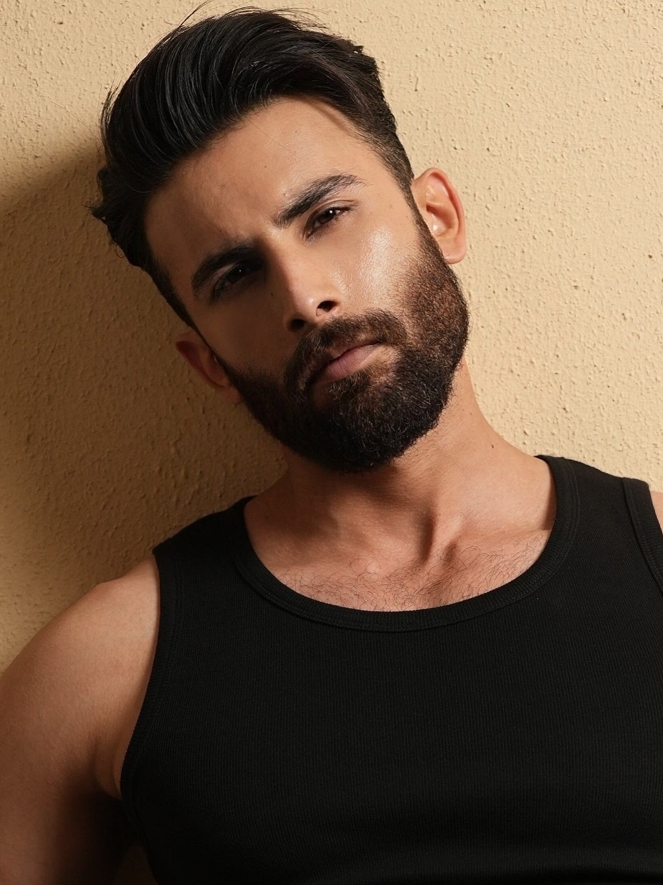 FAHAD R